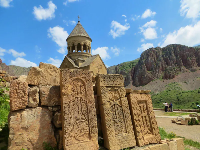 Steinkreuze am Kloster Noravank - &copy;Jürgen Schmeißer - Eberhardt TRAVEL