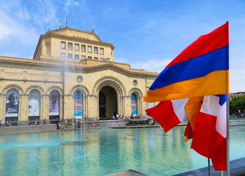 Jerewan - Platz der Republik &ndash; &copy; Jürgen Schmeißer - Eberhardt TRAVEL