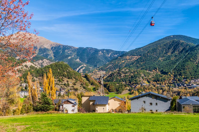 Blick auf die Gondel in La Massana - Andorra - ©Matyas Rehak - stock.adobe.com