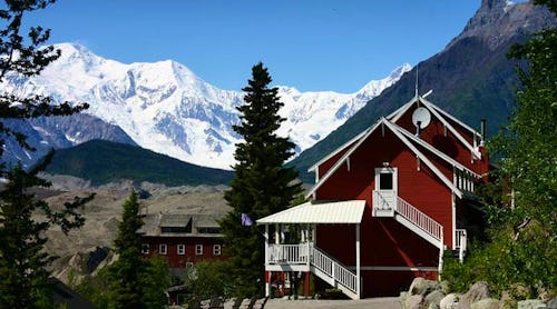 Außenansicht – © Kennicott Glacier Lodge