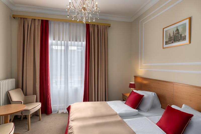 Franzensbad - Savoy Spa & Medical Hotel - Zimmerbeispiel Doppelzimmer Komfort – ©HOTELIS Spa & Wellness