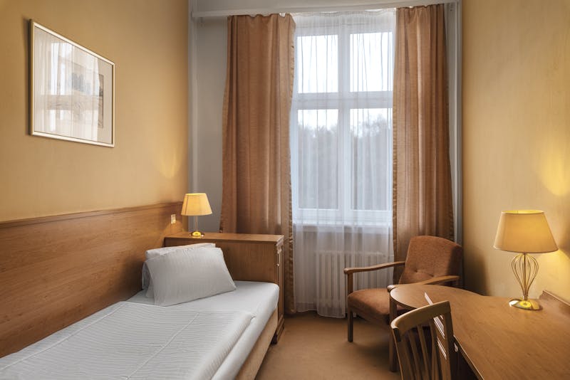 Franzensbad - Savoy Spa & Medical Hotel - Zimmerbeispiel Einzelzimmer Standard – ©HOTELIS Spa & Wellness