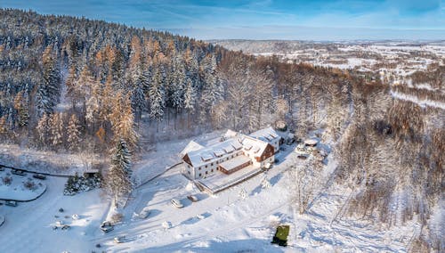Winteraufnahme Le Mont Medical & SPA &ndash; &copy; Le Mont Medical & SPA