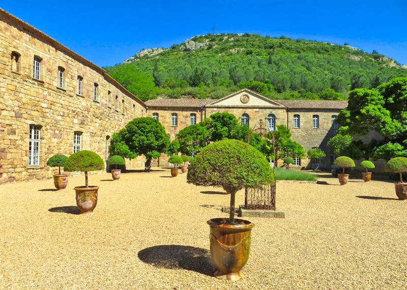 Ausflug zum Kloster Fontfroide in Okzitanien - ©Jürgen Schmeißer - Eberhardt TRAVEL