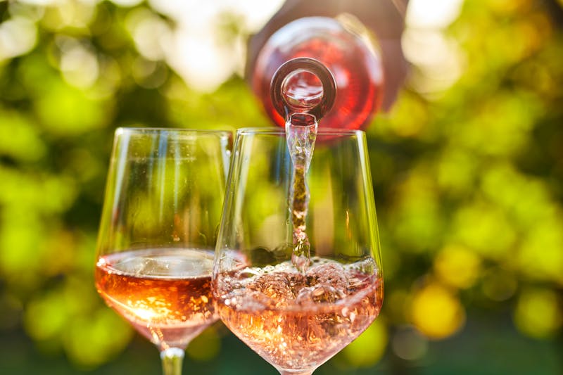 Rosé Wein Verkostung - ©Rostislav Sedlacek - stock.adobe.com