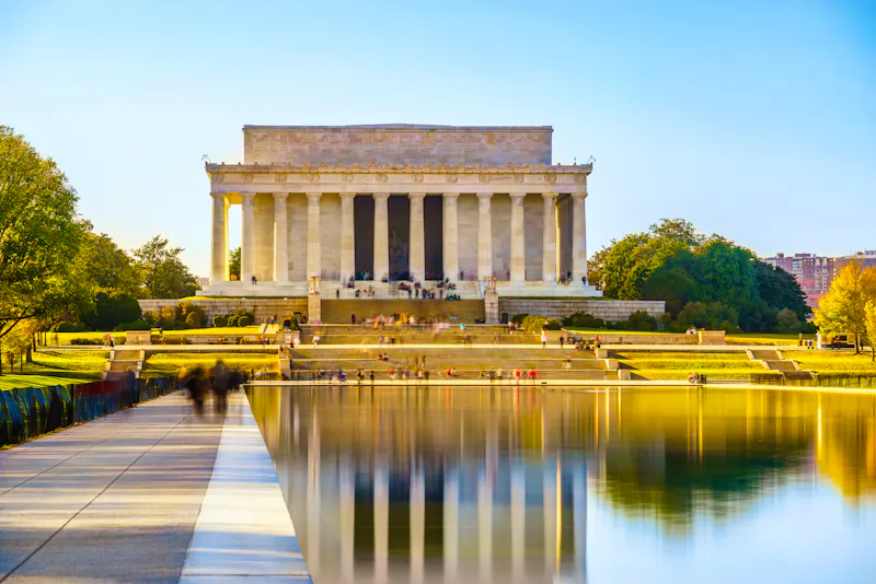 Lincoln Memorial in Washington DC  USA - &copy;sborisov - stock.adobe.com