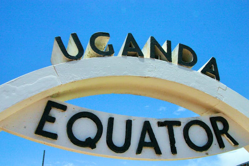 Äquator-Schild in Uganda - ©Yz-Wu - stock.adobe.com
