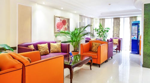 Almaty, Hotel Kazzhol, Lobby – © Ratehawk