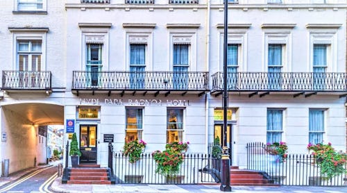 Hyde Park Radnor Hotel - Eingang – © Hyde Park Radnor Hotel - Website Galerie
