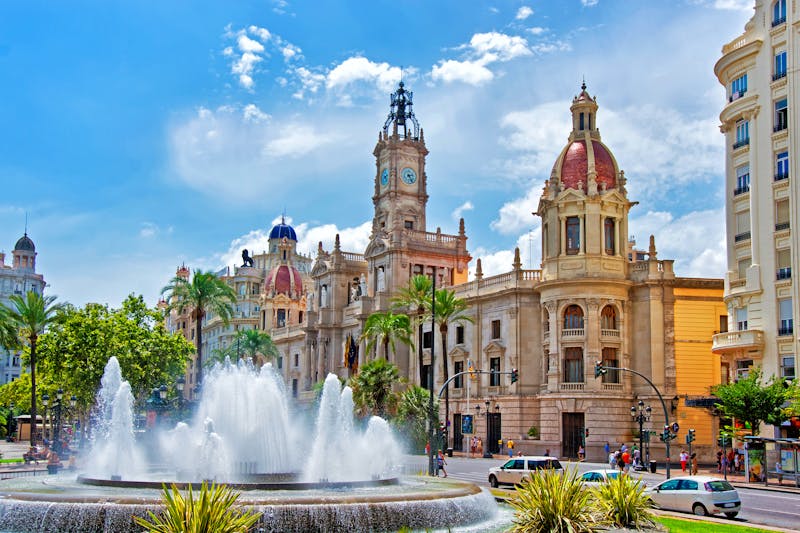 Rathaus in Valencia - ©Roman Babakin - stock.adobe.com
