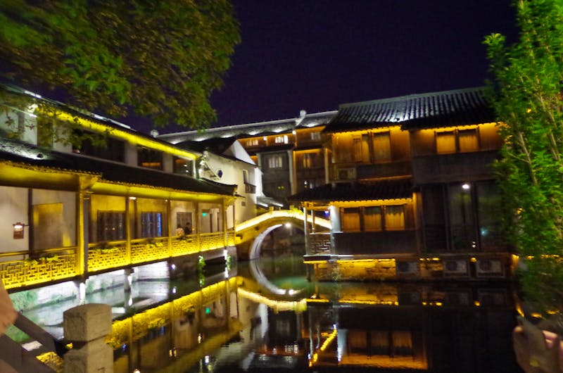 Wasserstadt Wuzhen bei Nacht - ©Chris Hähnel (Eberhardt TRAVEL)