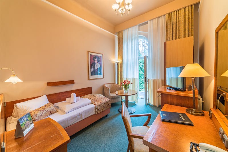 Kurhotel Dr. Adler in Franzensbad - Zimmerbeipiel Komfort &ndash; &copy;foto PM - Kulturhotel Dr. Adler