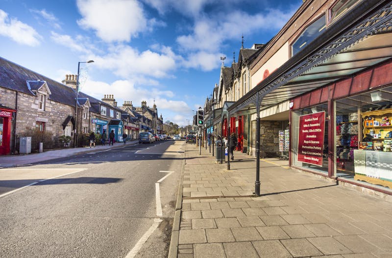 Pitlochry - Hauptstraße - ©VisitScotland / Kenny Lam