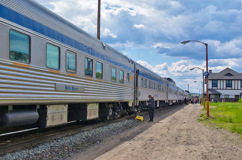 Zug The Canadian am Bahnhof Sioux Lookout - ©Susanne Schirmann - Eberhardt TRAVEL