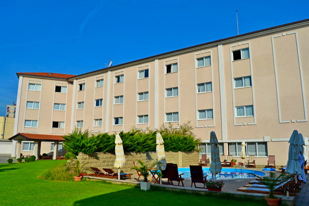 Hotel Aquastar Danube - Hotelgebäude&nbsp;&ndash;&nbsp;&copy;&nbsp;© 2023 Hotel Aquastar Donau