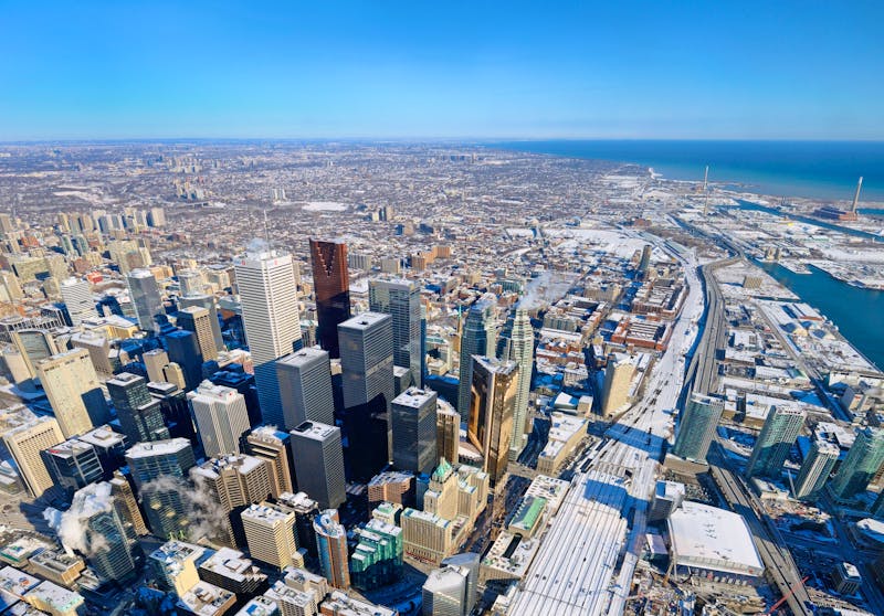 Blick vom CN Tower auf Toronto am Ontariosee - ©Reimar Gaertner - stock.adobe.com