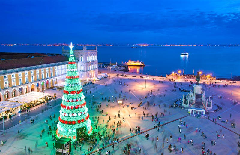 Praca do Comercio in Lissabon zum Jahreswechsel - ©joyt - stock.adobe.com