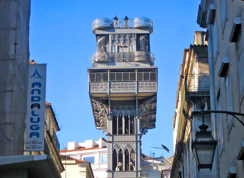 Aussichtsplattform des Elevador de Santa Justa in Lissabon - ©Annette Zocher - Eberhardt TRAVEL