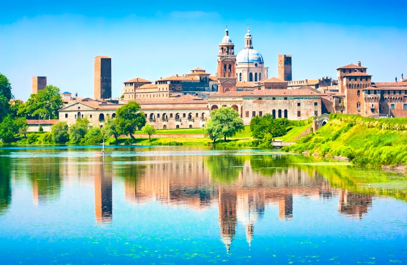 Mantua - Blick auf die Altstadt  - ©JFL Photography - stock.adobe.com