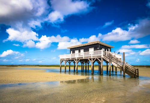 Stelzenhäuser in der Bucht von Arcachon &ndash; &copy; Jean-Philippe - stock.adobe.com