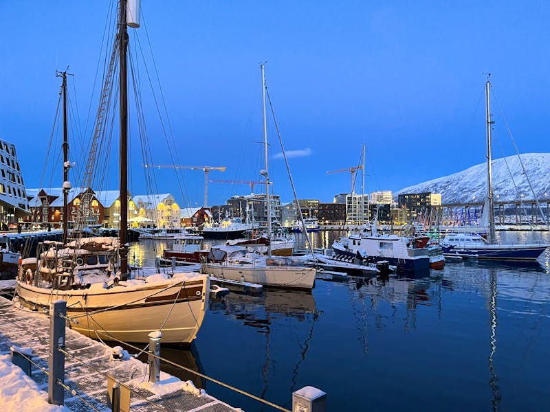 Am Hafen in Tromsø  - ©Madlena Voigt - Eberhardt TRAVEL