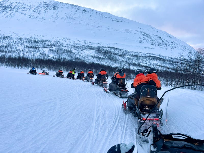 Motorschlittenfahrt in den Lyngenalpen, Norwegen - ©Madlena Voigt - Eberhardt TRAVEL