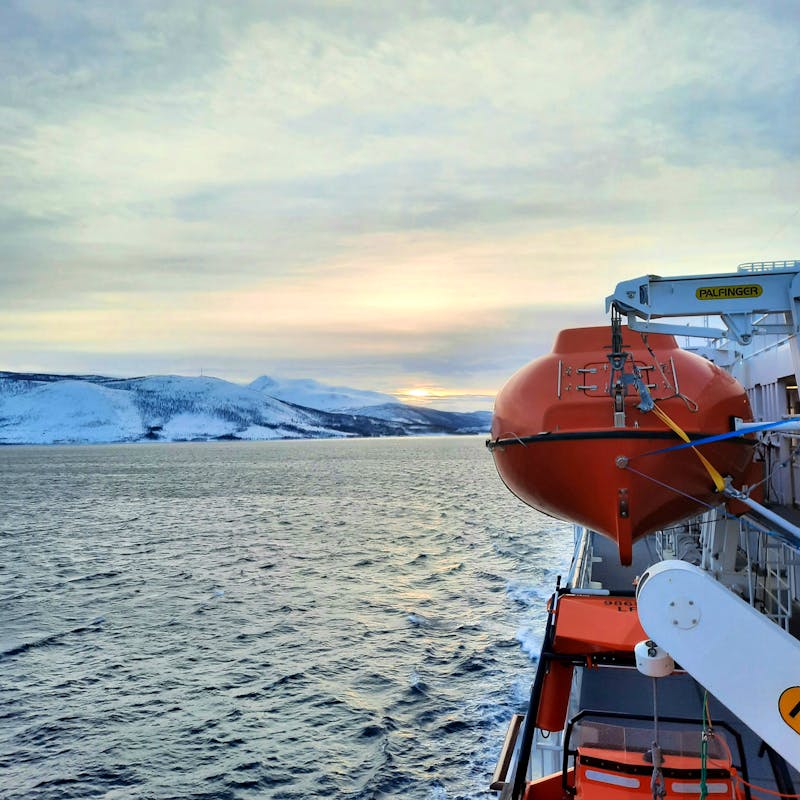 Schifffahrt auf einem Teil der Hurtigruten von Finnsnes nach Tromsö - ©Annett Müller (Eberhardt TRAVEL)