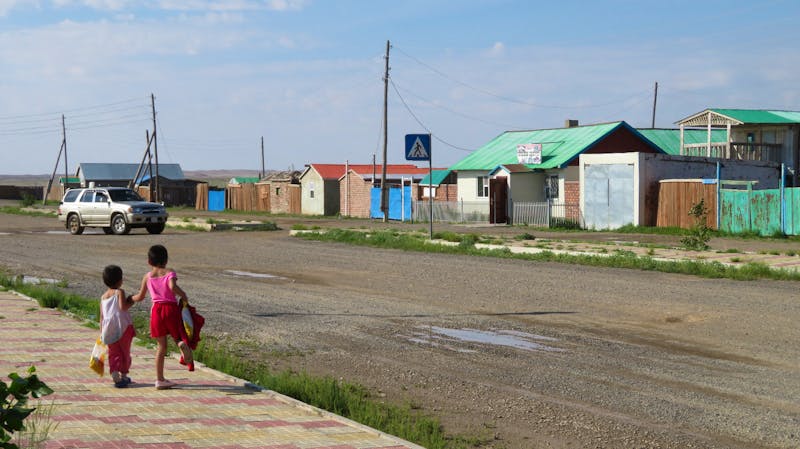 Mongolei - Dorf in der Region Mittelgobi-Aimag - ©Rico Manns (Eberhardt TRAVEL)