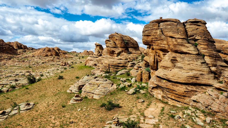 Baga Gazariin Chuluu im Norden der Wüste Gobi - Granit-Felsformationen mit Felszeichnungen - ©Rosana - stock.adobe.com