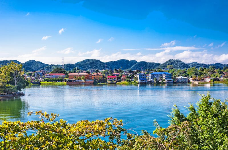 Blick von Flores auf den Peten-Itza-See - Guatemala  - ©Aleksandar Todorovic - stock.adobe.com