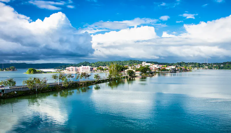 Flores am Peten-Itza-See in Guatemala - &copy;Aleksandar Todorovic - stock.adobe.com
