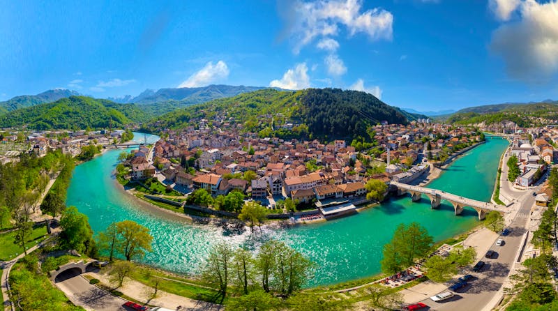 Konjic am Fluss Neretva in Bosnien-Herzegowina - ©Samet - stock.adobe.com