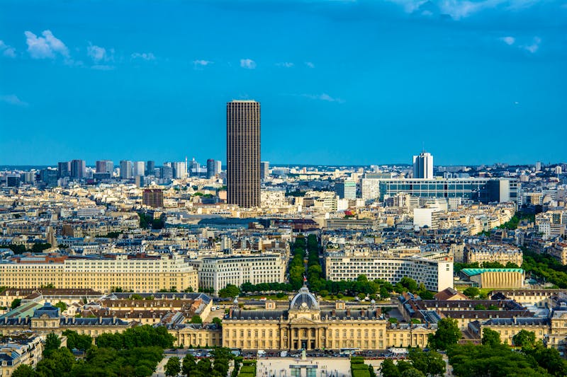 Turm Montparnasse in Paris - ©davidionut - stock.adobe.com