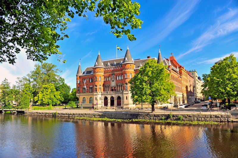 Historisches Gebäude in Örebro am Fluss Svartan - ©Arseniy Krasnevsky - stock.adobe.com