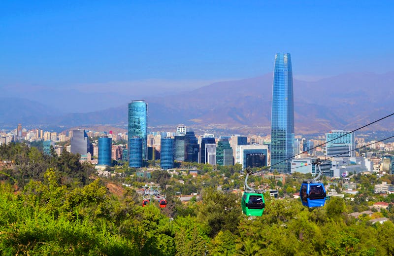 Santiago de Chile - Gran Torre Santiago und Seilbahn vom Cerro San Cristóbal - ©Andreas Wolfsteller - Eberhardt TRAVEL