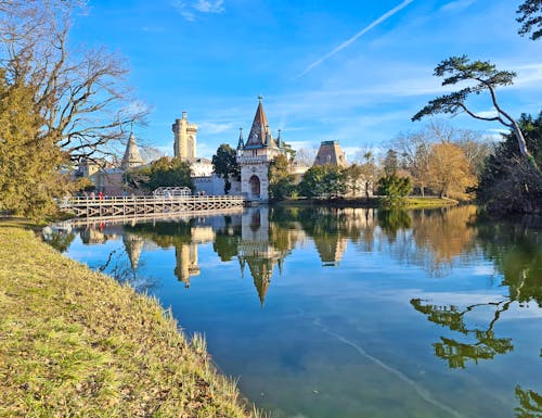 Schloss Laxenburg bei Wien – © fotofritz16 - stock.adobe.com