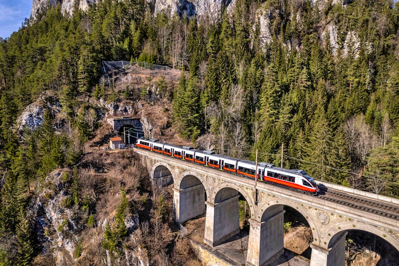 Semmeringbahn in Niederösterreich - ©petertakacs - stock.adobe.com