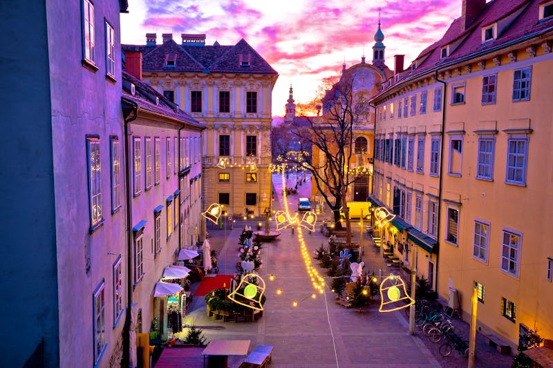 Graz zur Weihnachtszeit - ©xbrchx - stock.adobe.com