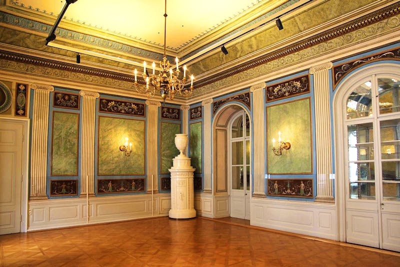 Rundgang im Schloss Esterházy in Eisenstadt - ©Sylvia Lorenz - Eberhardt TRAVEL