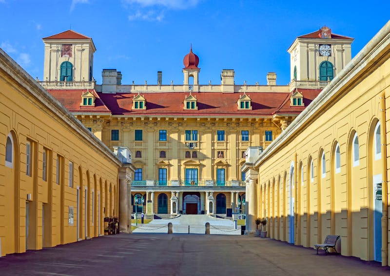 Schloss Esterhazy in Eisenstadt - Burgenland - ©Ewald Fröch - stock.adobe.com