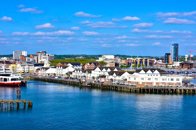 Blick auf den Hafen Southampton, England - ©bonniefink - stock.adobe.com