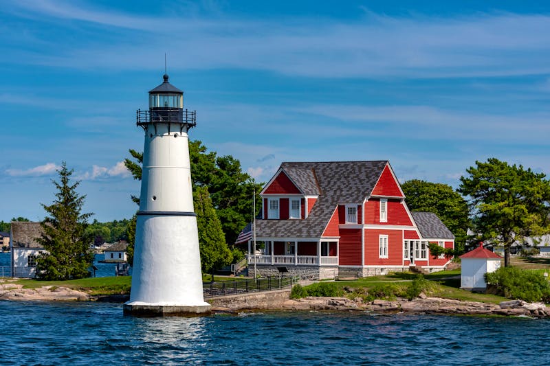 Leuchtturm am St. Lorenz-Strom - Ontario - ©Benjamin Gelman - stock.adobe.com