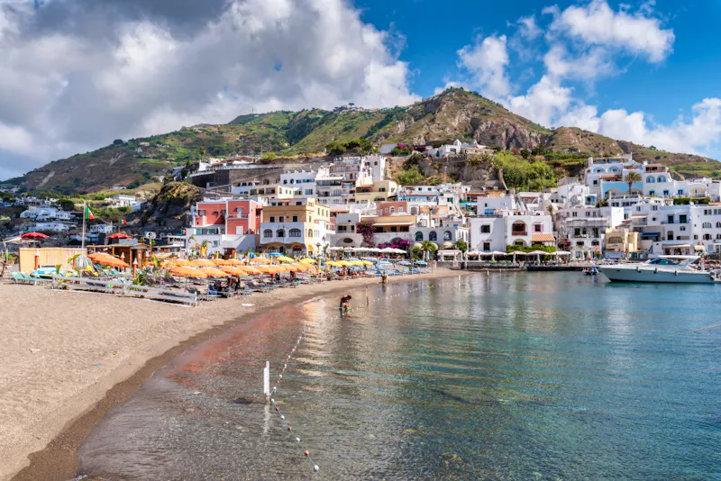 Fischerdorf Sant Angelo auf der Insel Ischia - &copy;michele_ponzio - stock.adobe.com
