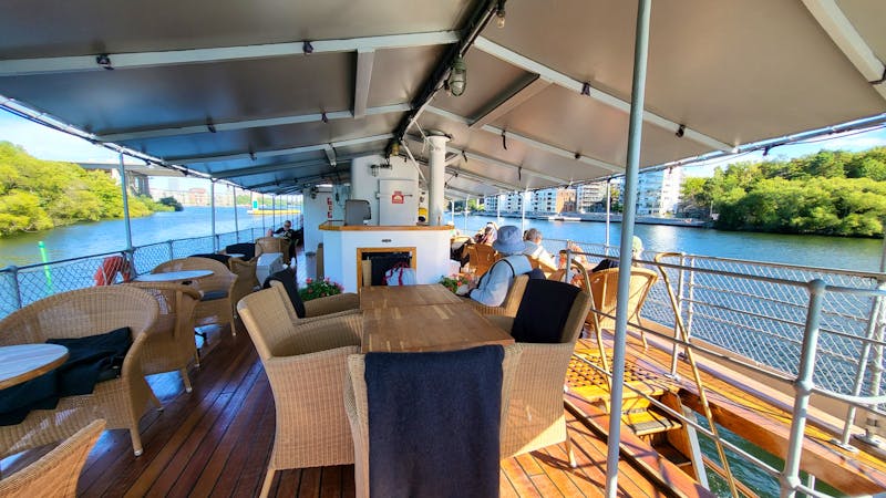 Auf dem Sonnendeck der MS Diana bei Stockholm - ©Franziska Bergmann (Eberhardt TRAVEL)