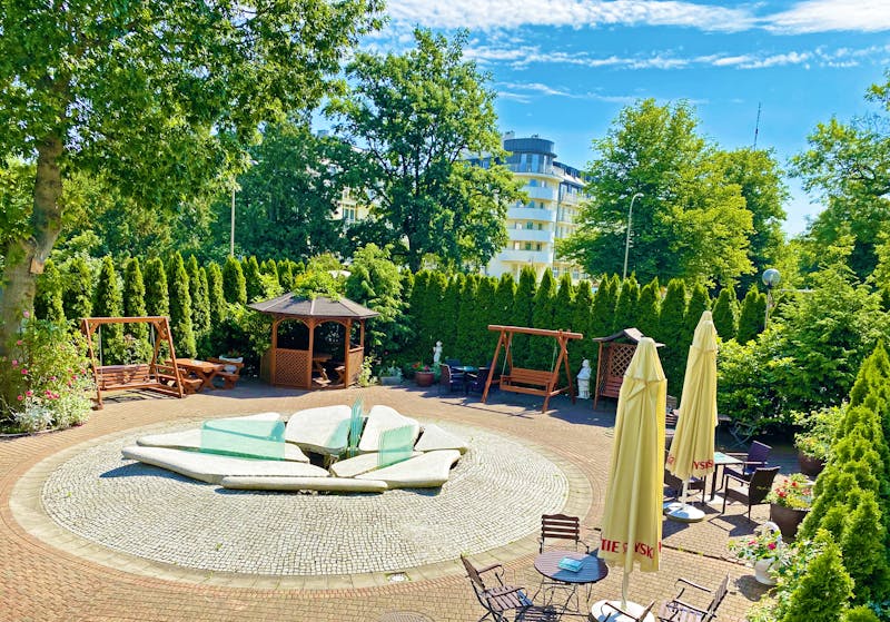 Alga Baltic Resort in Swinemünde - Sommergarten – ©Alga Baltic Resort