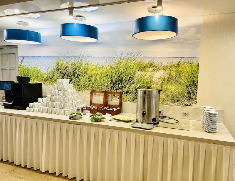 Alga Baltic Resort in Swinemünde - Tee und Kaffee im Speisesaal – ©Alga Baltic Resort