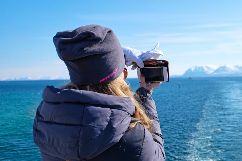 An Deck des Hurtigruten-Schiffes - &copy;Merle Klein - Hurtigruten
