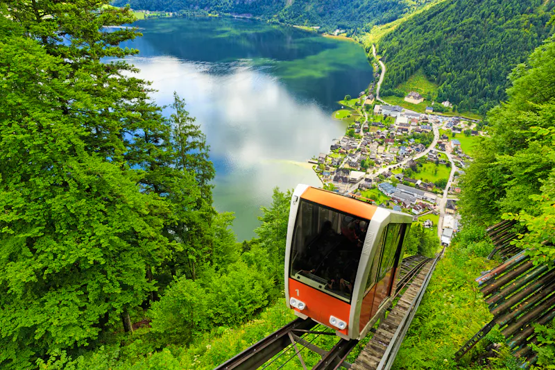 Salzbergbahn zu den Salzwelten in Hallstatt - &copy;gokcen - stock.adobe.com