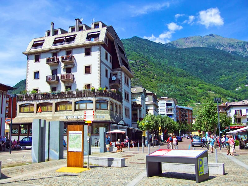 Bummel in Tirano - Italien - ©Eberhardt TRAVEL