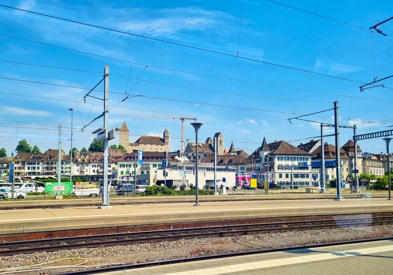 Zugfahrt mit dem Voralpen-Express - Rapperswil - ©Katrin Deutschbein - Eberhardt TRAVEL